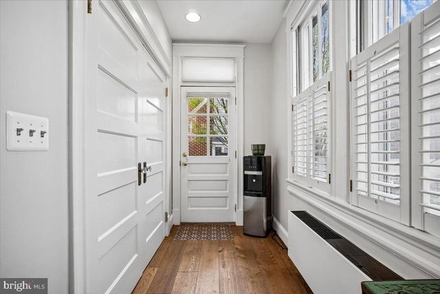 310 N VIEW TER, Alexandria, VA 22301