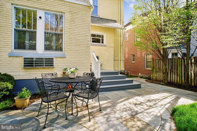 310 N VIEW TER, Alexandria, VA 22301
