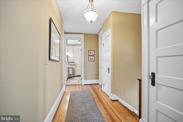 310 N VIEW TER, Alexandria, VA 22301