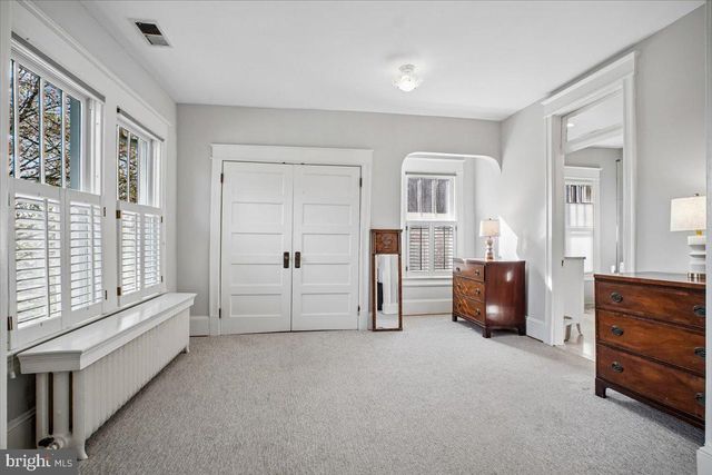 310 N VIEW TER, Alexandria, VA 22301