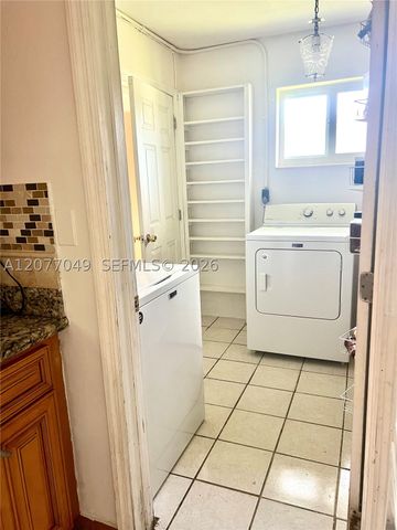 106 N 32nd Ave, Hollywood, FL 33021