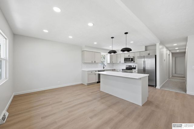 1628 S 138th Street, Omaha, NE 68144