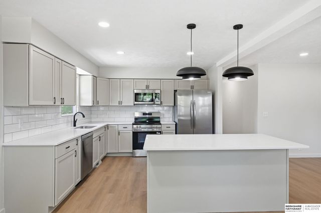 1628 S 138th Street, Omaha, NE 68144