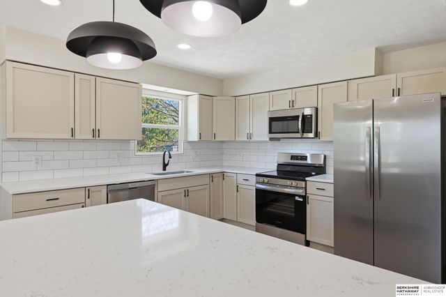 1628 S 138th Street, Omaha, NE 68144