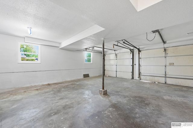1628 S 138th Street, Omaha, NE 68144