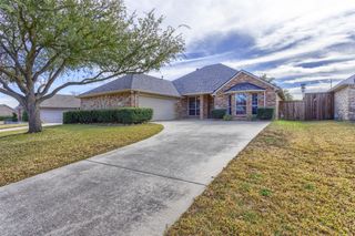 1524 Elika Court, Lewisville, TX 75067