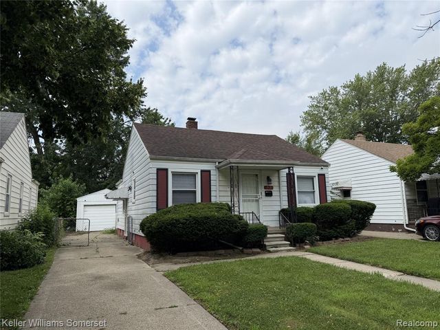 19130 Woodcrest Street, Harper Woods, MI 48225