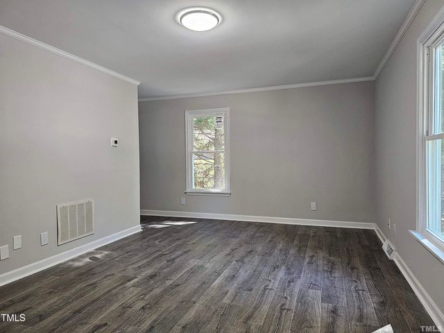 5904 Applewood Lane, Raleigh, NC 27609