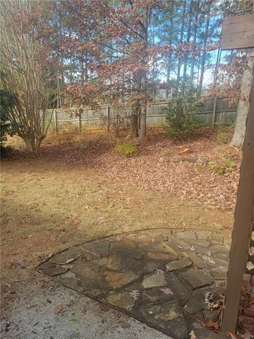 1150 Hillary Lane, Lawrenceville, GA 30043