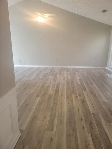 1150 Hillary Lane, Lawrenceville, GA 30043