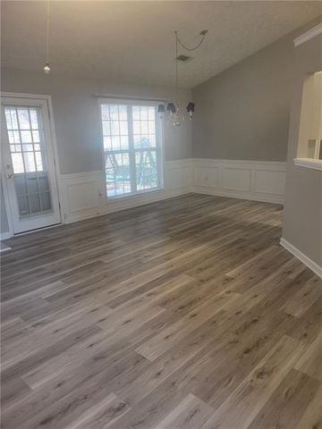 1150 Hillary Lane, Lawrenceville, GA 30043