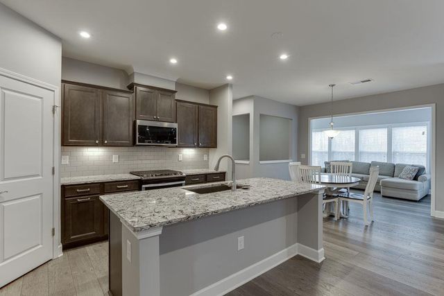 7314 Shady Tree Court, Hoschton, GA 30548