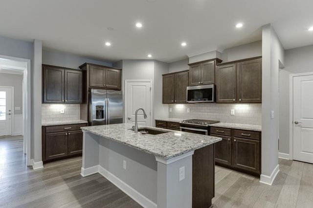 7314 Shady Tree Court, Hoschton, GA 30548