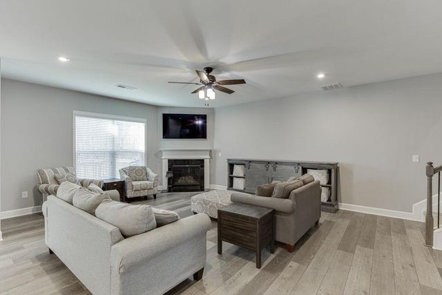 7314 Shady Tree Court, Hoschton, GA 30548