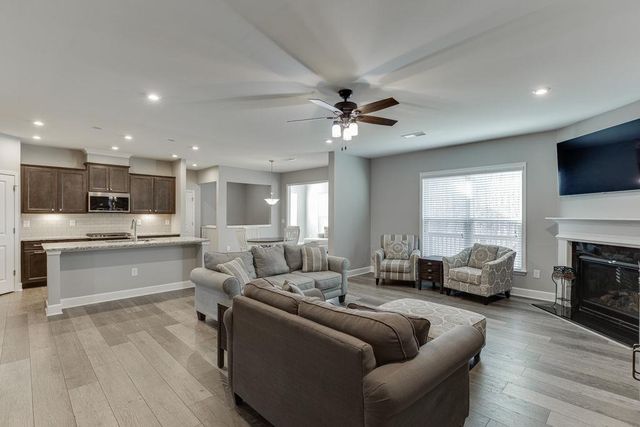 7314 Shady Tree Court, Hoschton, GA 30548