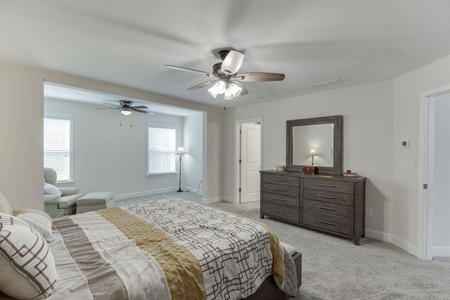 7314 Shady Tree Court, Hoschton, GA 30548