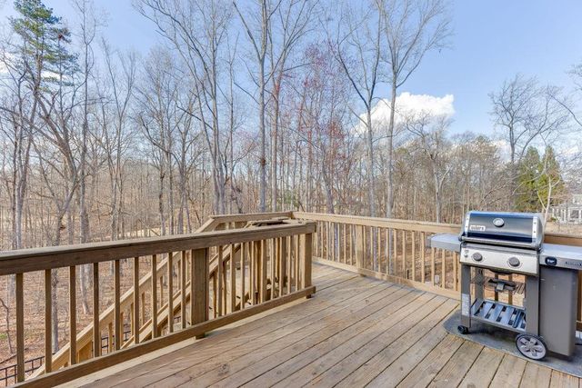 7314 Shady Tree Court, Hoschton, GA 30548