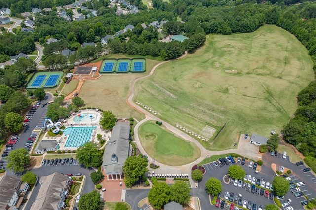 7314 Shady Tree Court, Hoschton, GA 30548