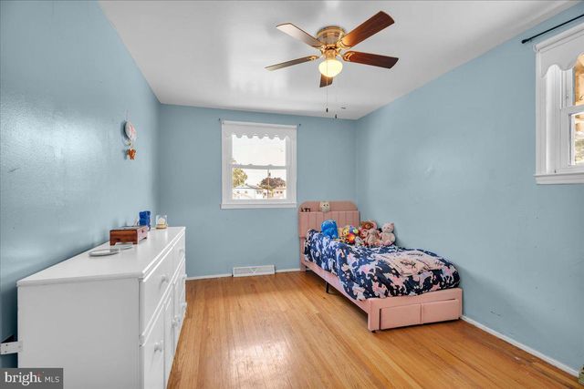 1 OLD FORGE RD, Pennsville, NJ 08070