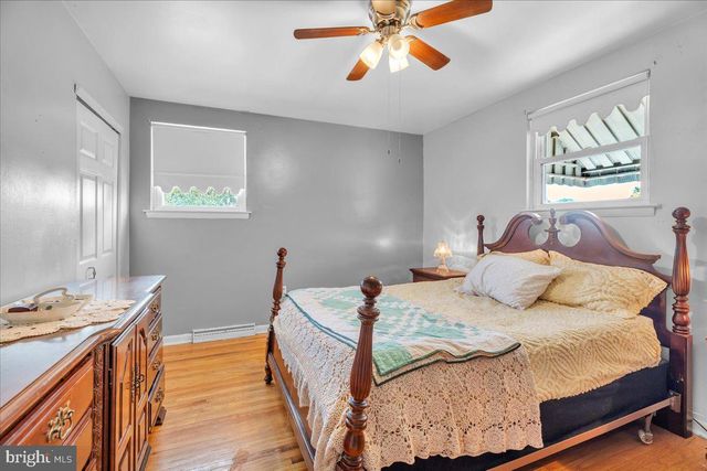 1 OLD FORGE RD, Pennsville, NJ 08070
