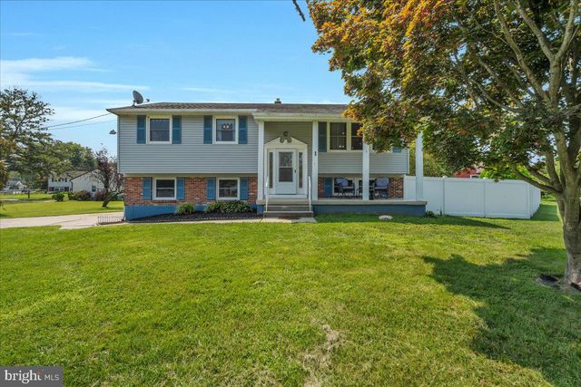 1 OLD FORGE RD, Pennsville, NJ 08070