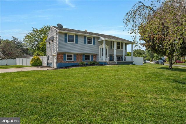 1 OLD FORGE RD, Pennsville, NJ 08070