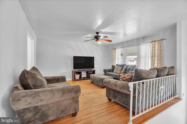1 OLD FORGE RD, Pennsville, NJ 08070