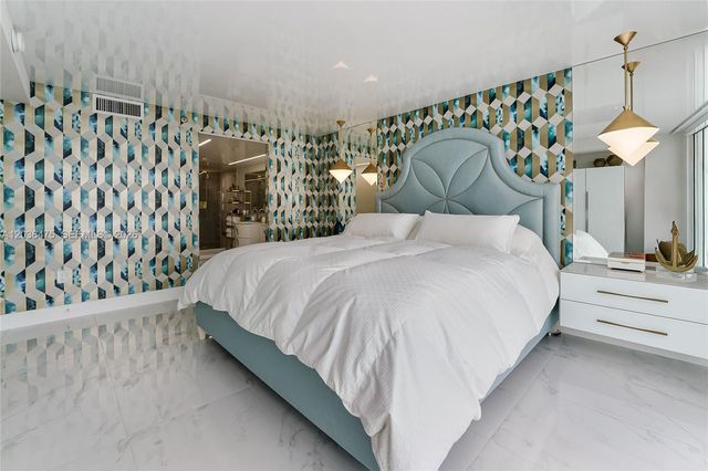 18000 N Bay Road 902, Sunny Isles Beach, FL 33160