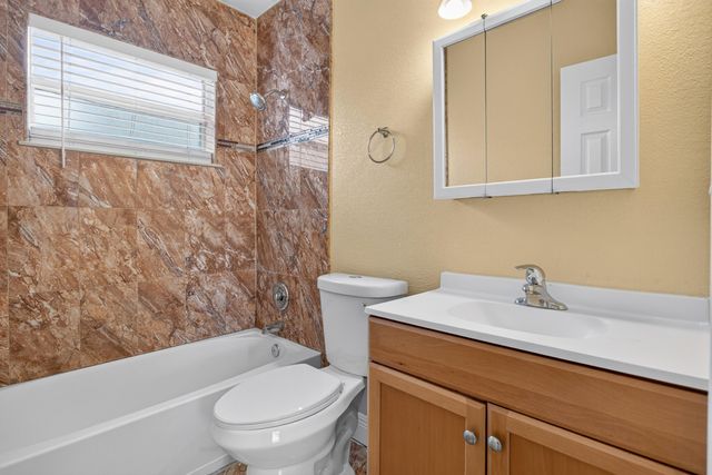 2681 NW 2nd Street, Boynton Beach, FL 33435