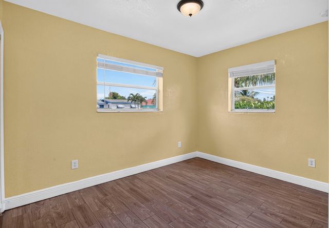 2681 NW 2nd Street, Boynton Beach, FL 33435