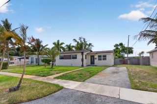2681 NW 2nd Street, Boynton Beach, FL 33435