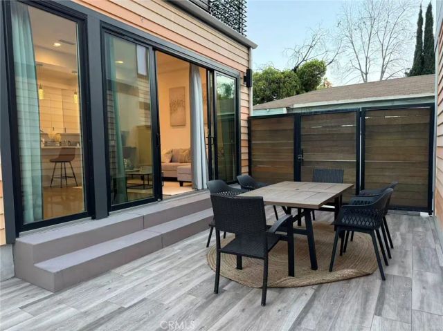 1205 Manzanita St, Silver Lake, CA 90029