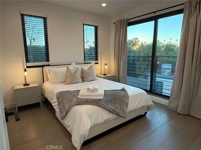 1205 Manzanita St, Silver Lake, CA 90029