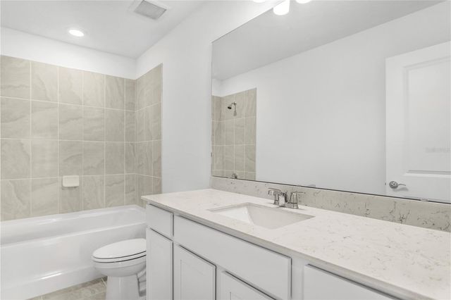 5643 ENCHANTED MEADOW ALLEY, Clermont, FL 34714