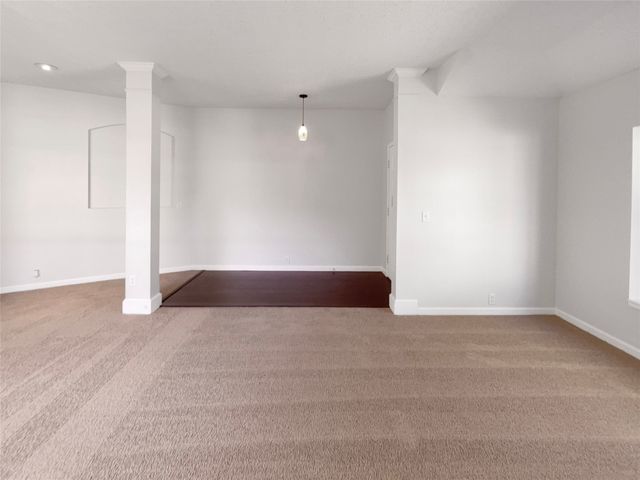 818 Creekside Drive, Glenn Heights, TX 75154