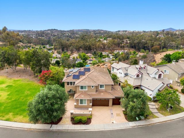 12666 Fairbrook Rd, San Diego, CA 92131