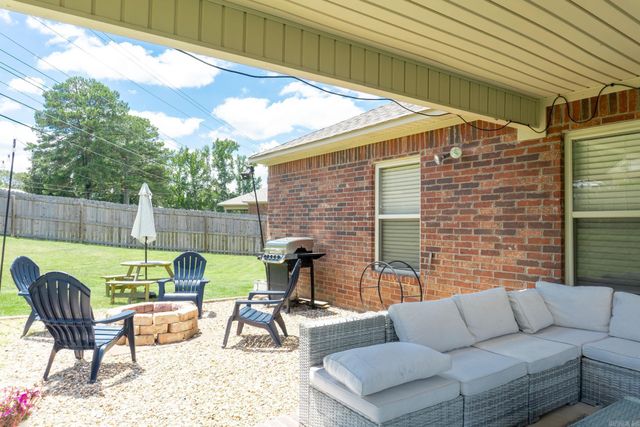 211 Sierra Cove, Austin, AR 72007