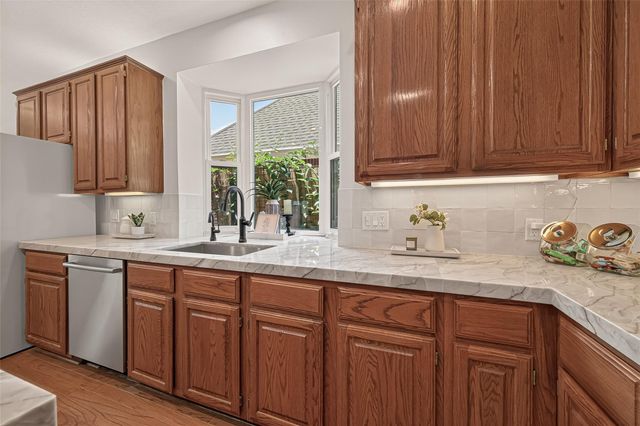 1311 Wickshire Lane, Houston, TX 77043