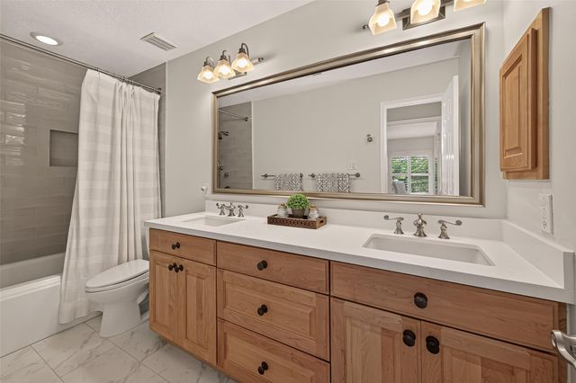 1311 Wickshire Lane, Houston, TX 77043