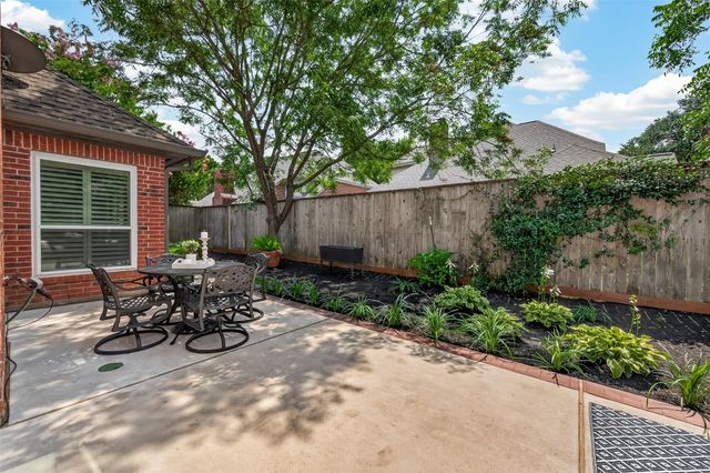 1311 Wickshire Lane, Houston, TX 77043