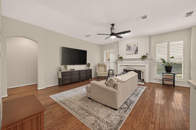 1311 Wickshire Lane, Houston, TX 77043