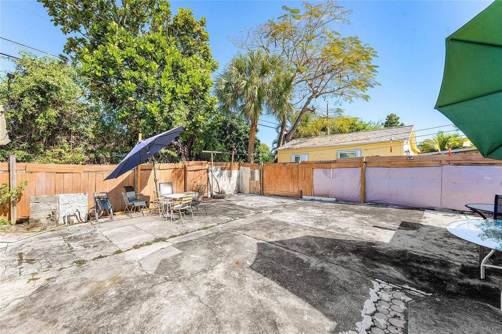 Image 18 of property listing at 825 WINTERS STREET, West Palm Beach, FL 33405