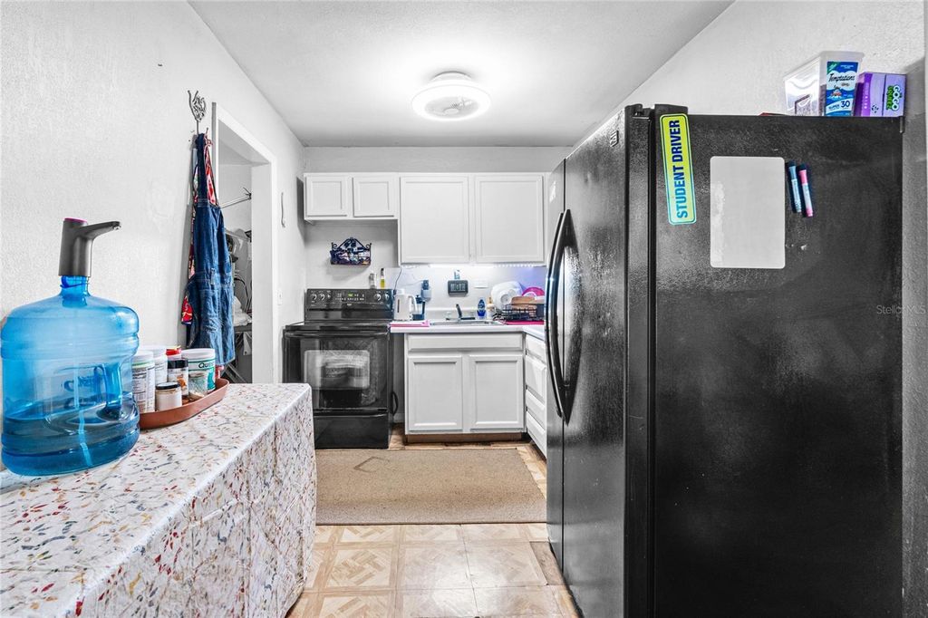 Image 5 of property listing at 825 WINTERS STREET, West Palm Beach, FL 33405