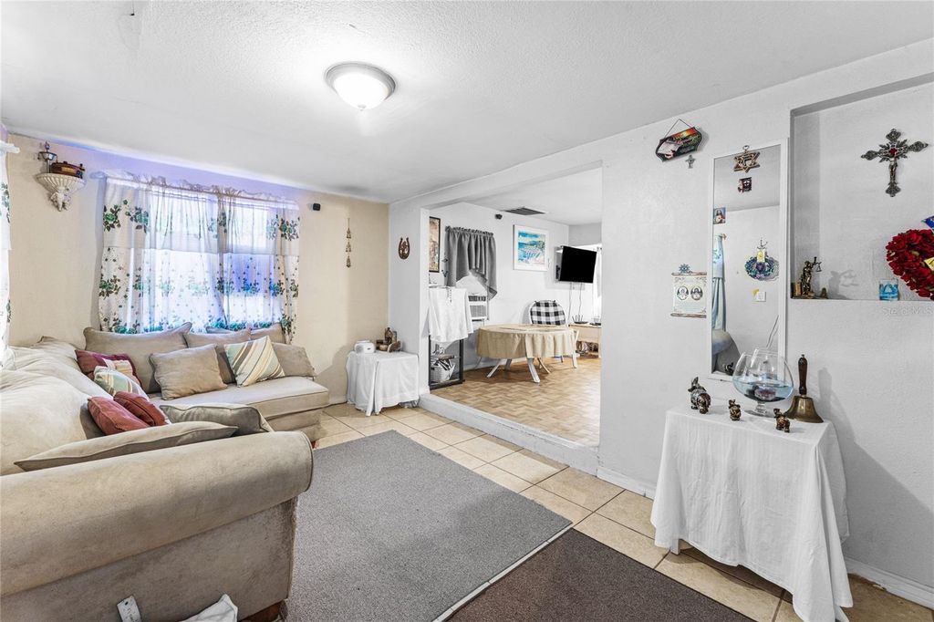 Image 8 of property listing at 825 WINTERS STREET, West Palm Beach, FL 33405