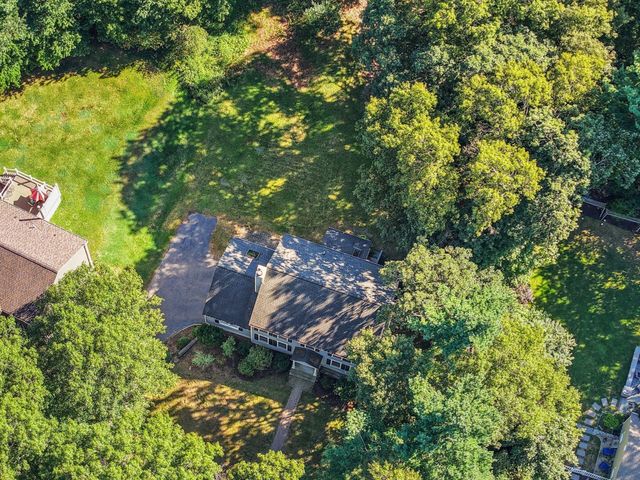23 Oak St, Medway, MA 02053