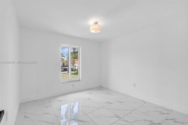 19131 NW 33rd Ct, Miami Gardens, FL 33056