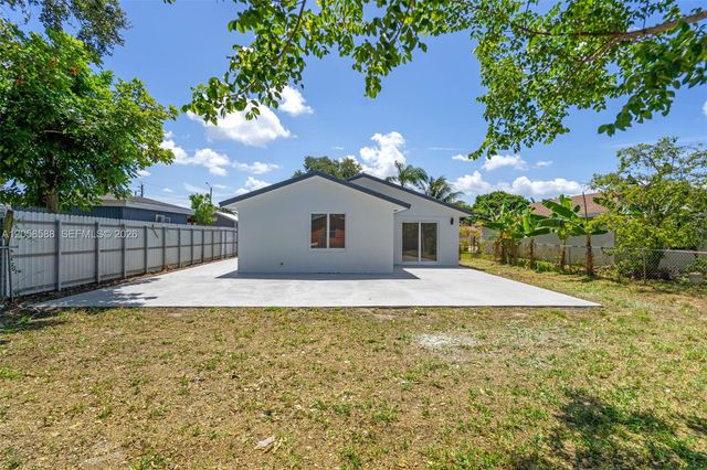 19131 NW 33rd Ct, Miami Gardens, FL 33056