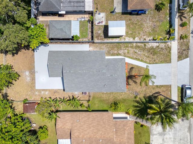 19131 NW 33rd Ct, Miami Gardens, FL 33056
