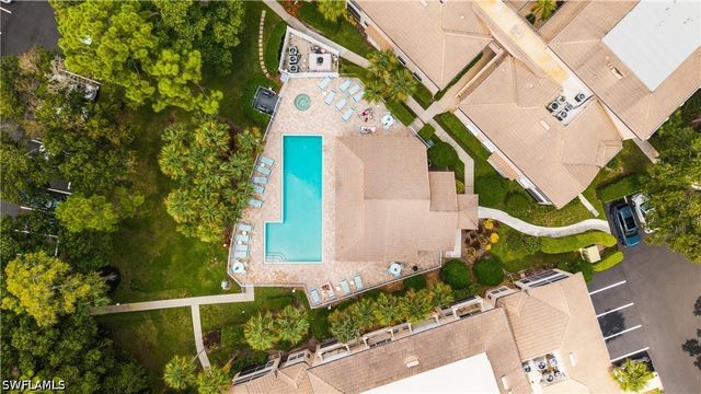 1044 Woodshire LN B101, Naples, FL 34105