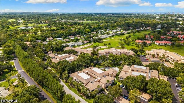 1044 Woodshire LN B101, Naples, FL 34105